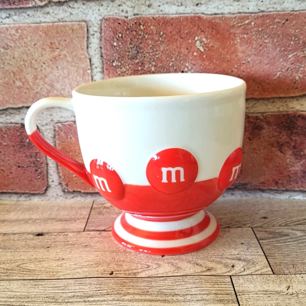 M&M MUG